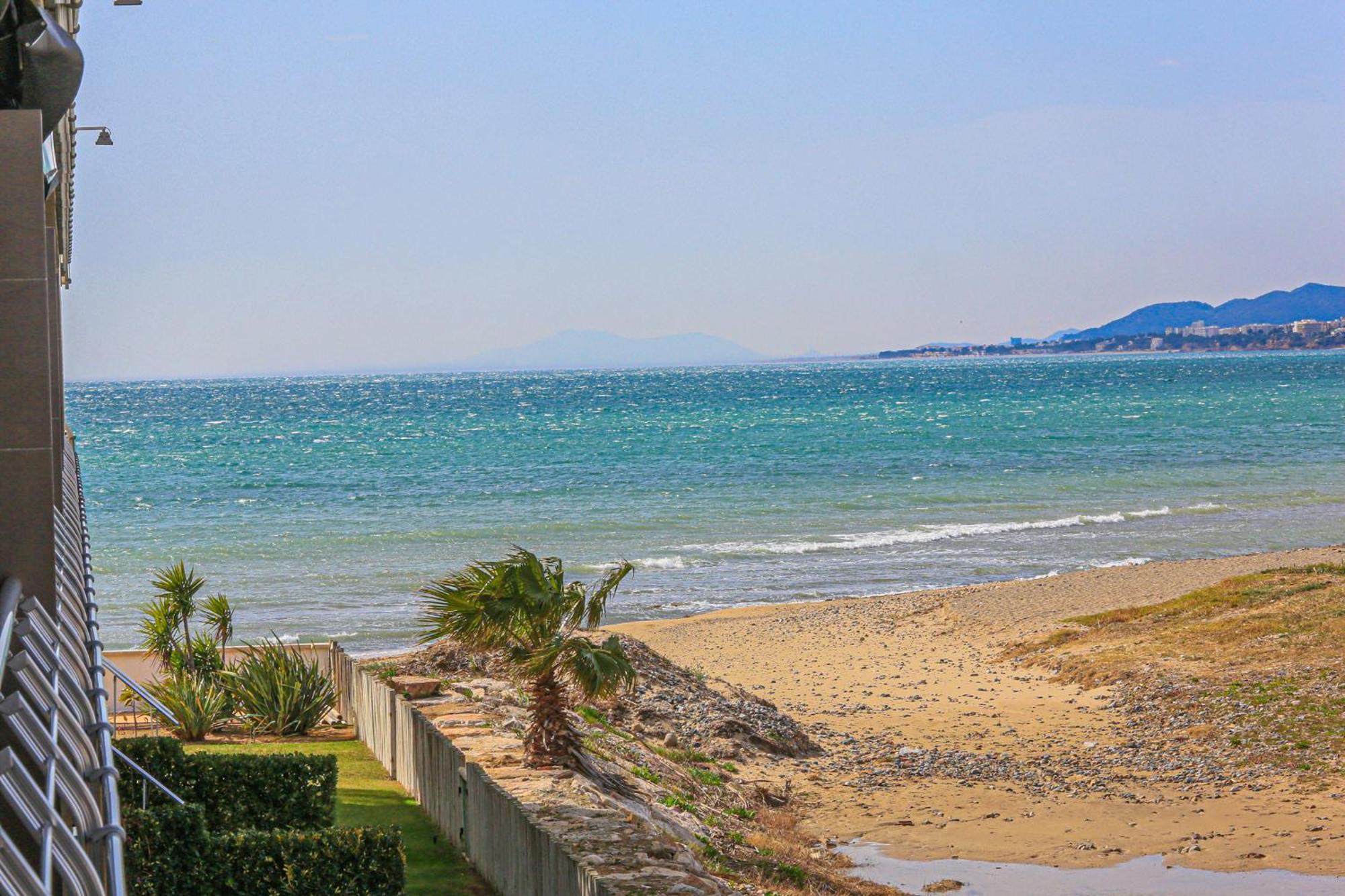 Apartament Di Mare Litoral Costa Dorada - Only Families Mont-roig del Camp Zewnętrze zdjęcie