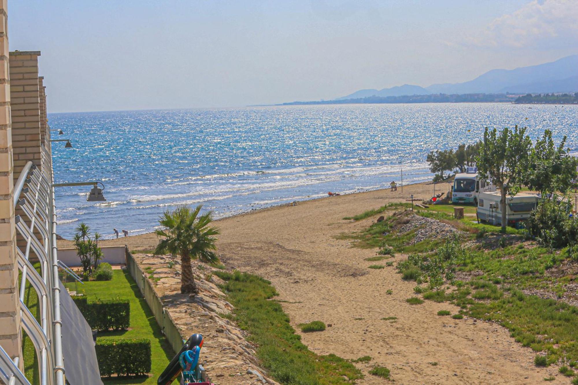 Apartament Di Mare Litoral Costa Dorada - Only Families Mont-roig del Camp Zewnętrze zdjęcie