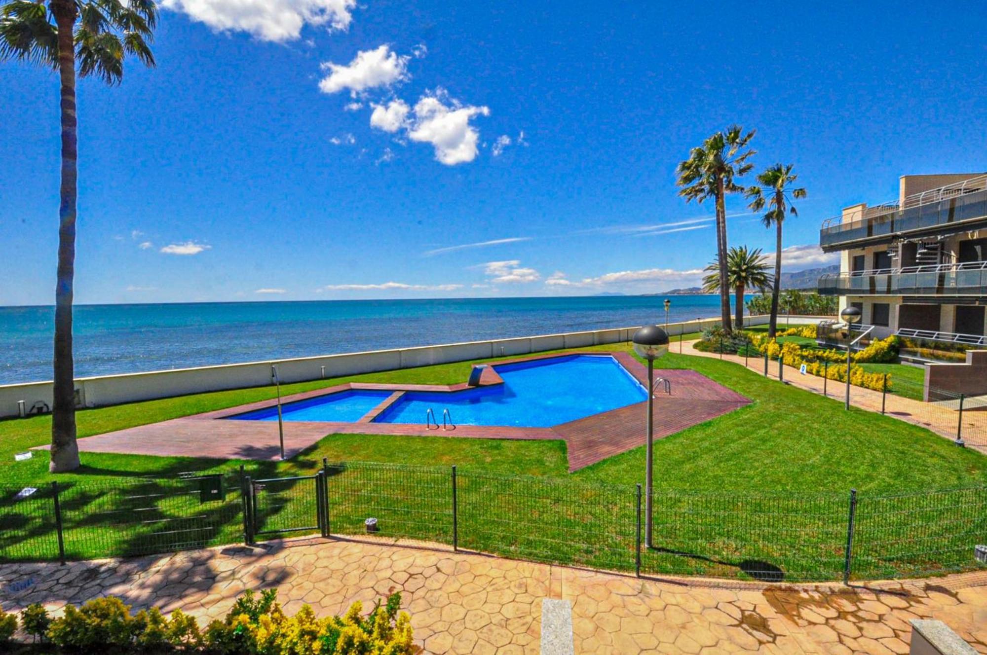 Apartament Di Mare Litoral Costa Dorada - Only Families Mont-roig del Camp Zewnętrze zdjęcie